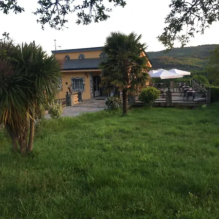 Hostal O Labrador-3